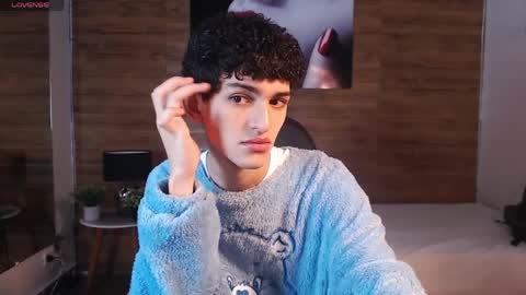 michaelkoiv online show from April 1, 2026, 12:17 pm