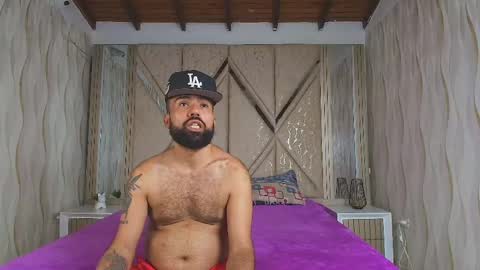 Snapshot of michaell_twink chatting on May 2, 2026, 3:11 am Michaell online show from May 2, 2026, 3:11 am