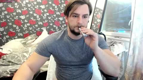 michaelragnar90 online show from January 16, 2025, 9:37 am