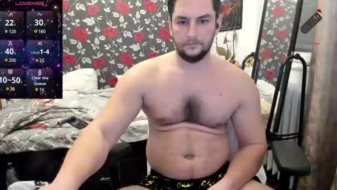 michaelragnar90 online show from January 18, 2025, 1:40 pm