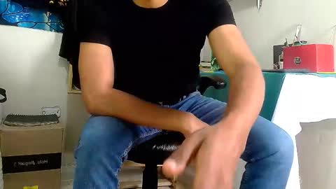 Snapshot of michaelstones chatting on May 21, 2026, 3:30 pm michaelstones online show from May 21, 2026, 3:30 pm