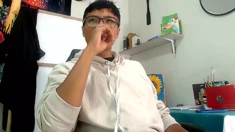 Snapshot of michaelstones chatting on June 7, 2026, 4:22 pm michaelstones online show from June 7, 2026, 4:22 pm