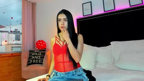 michel_owens online show from February 25, 2026, 11:53 am