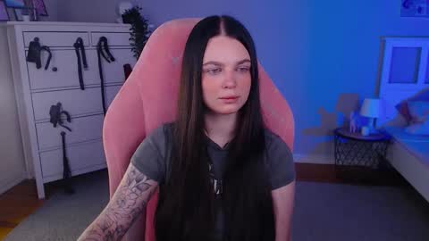 Kate online show from October 6, 2025, 1:03 am