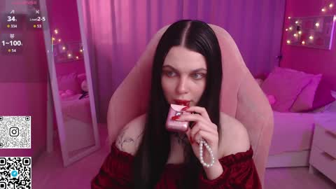 Kate online show from April 5, 2026, 1:03 am