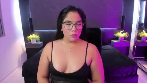 Snapshot of michell_rousee chatting on July 12, 2026, 4:03 am Michell online show from July 12, 2026, 4:03 am