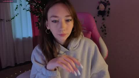 Snapshot of michelle__allen chatting on May 17, 2026, 1:03 am Michelle online show from May 17, 2026, 1:03 am