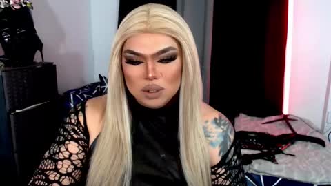 Snapshot of michellevixen921 chatting on October 30, 2025, 5:57 pm Michelle online show from October 30, 2025, 5:57 pm