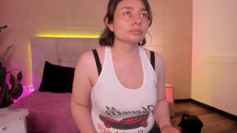 michonne_09 online show from March 15, 2026, 2:28 am