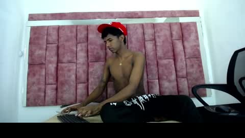 Mick storm online show from April 22, 2026, 7:26 pm