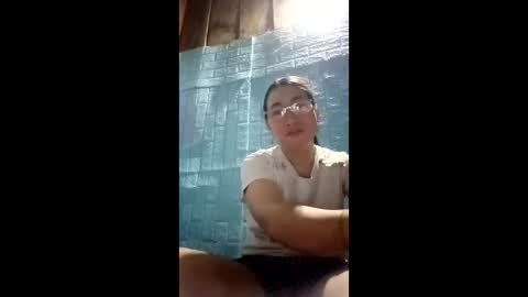 Snapshot of mickye00 chatting on April 27, 2026, 1:09 pm Miky online show from April 27, 2026, 1:09 pm