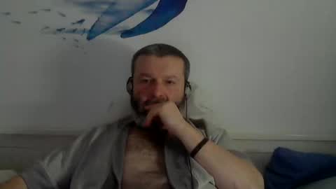 kike online show from February 24, 2025, 9:41 pm