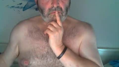 Snapshot of midhir chatting on June 10, 2026, 3:33 pm kike online show from June 10, 2026, 3:33 pm