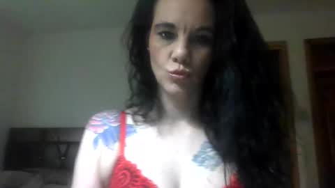 midnght_slut online show from May 6, 2026, 2:22 pm