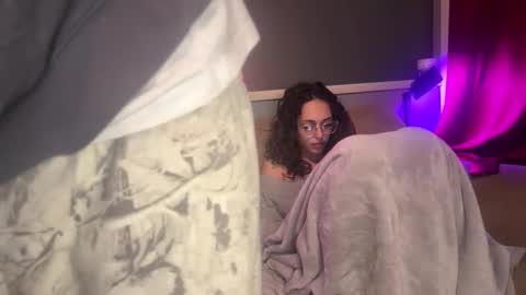 midnight_motion online show from November 3, 2025, 6:58 am