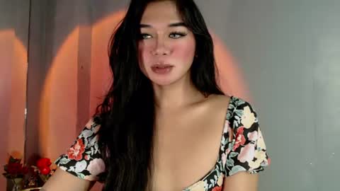 Snapshot of midnightdesire28 chatting on June 22, 2026, 9:56 pm Call me Yhana online show from June 22, 2026, 9:56 pm