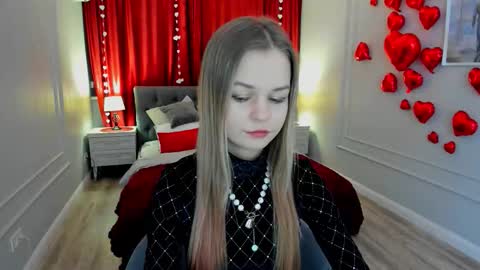 midnighteaura online show from February 14, 2026, 8:05 pm