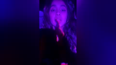 Kat  online show from February 14, 2026, 11:40 am