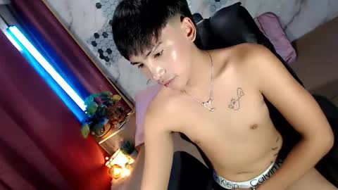 Snapshot of midnightkiller_ chatting on March 2, 2026, 7:15 am Kitty online show from March 2, 2026, 7:15 am