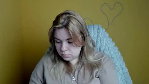 Mariana online show from December 15, 2025, 6:28 am