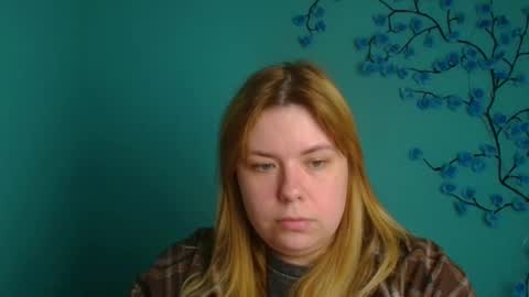 Snapshot of midnightmariana chatting on April 21, 2026, 5:25 am Mariana online show from April 21, 2026, 5:25 am