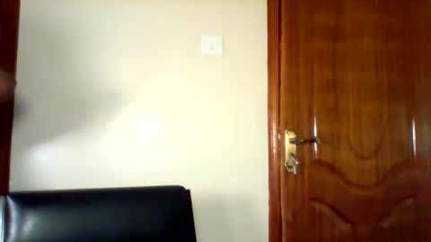 Snapshot of midnightt_tease chatting on September 13, 2025, 5:18 am midnightt_tease online show from September 13, 2025, 5:18 am