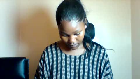 Snapshot of midnightt_tease chatting on October 7, 2025, 7:49 am midnightt_tease online show from October 7, 2025, 7:49 am