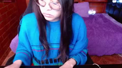 Snapshot of midoriquinn chatting on May 10, 2026, 4:23 pm Midori 7u7 online show from May 10, 2026, 4:23 pm