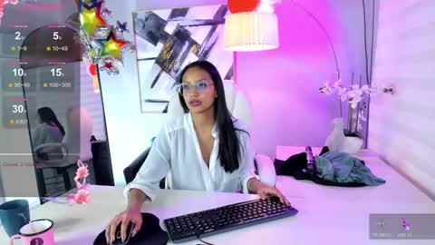 Snapshot of miel_ambar chatting on June 14, 2026, 2:24 am miel_ambar online show from June 14, 2026, 2:24 am