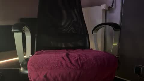 Snapshot of mies35 chatting on December 13, 2024, 1:04 am mies35 online show from December 13, 2024, 1:04 am