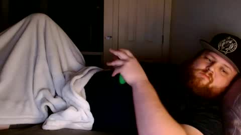 Snapshot of miguel320129 chatting on December 8, 2024, 4:04 am Miggy online show from December 8, 2024, 4:04 am