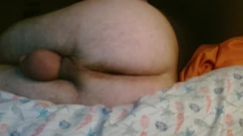 Snapshot of miguel320129 chatting on October 23, 2025, 3:50 am Miggy online show from October 23, 2025, 3:50 am