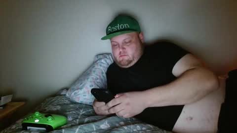 Miggy online show from March 27, 2026, 5:02 am