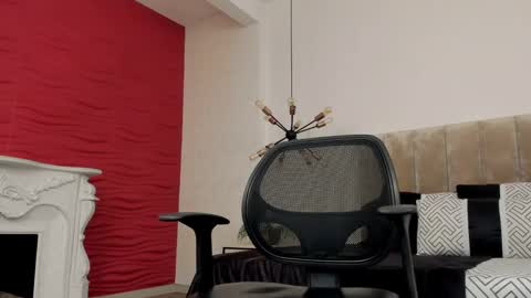 miguelsanfrancisco online show from March 5, 2025, 11:49 am