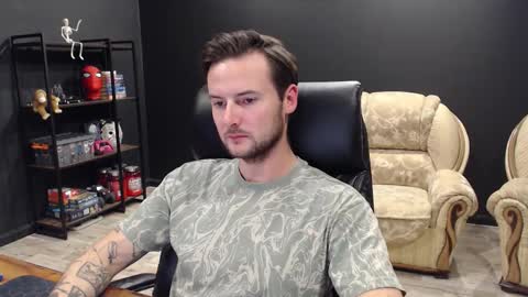 Misha Winchester online show from October 1, 2025, 2:23 pm