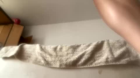 CoolFlow online show from November 23, 2025, 8:25 am