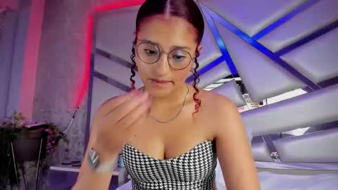 MIA 3 online show from March 4, 2025, 9:40 am