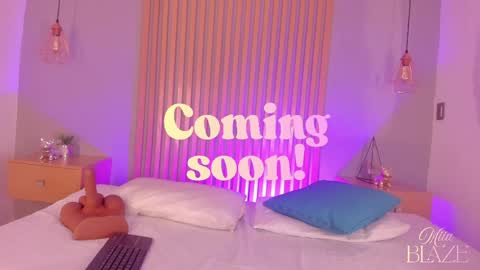 Snapshot of miia_blaze chatting on May 14, 2026, 11:50 am Mia online show from May 14, 2026, 11:50 am
