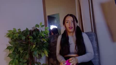 mia online show from February 27, 2026, 8:03 am