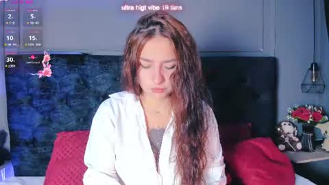 Snapshot of miia_moore_ chatting on June 9, 2026, 12:50 pm miia_moore_ online show from June 9, 2026, 12:50 pm