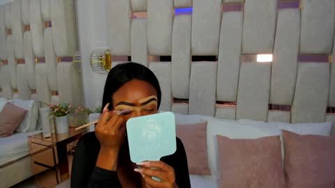 Miia Schwarz  online show from January 26, 2025, 8:23 pm