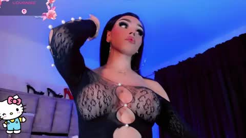 Snapshot of miia_sophia chatting on May 29, 2026, 8:34 am online show from May 29, 2026, 8:34 am