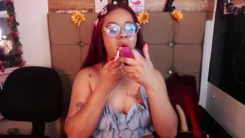 miia online show from February 10, 2026, 8:57 pm