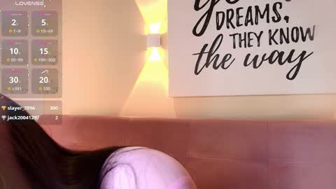 Snapshot of miiacarter_ chatting on April 1, 2026, 1:41 pm MIA online show from April 1, 2026, 1:41 pm