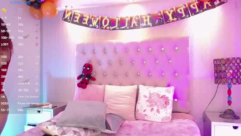 Lucii online show from October 8, 2025, 11:13 pm