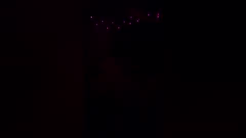 mik393018 online show from April 23, 2026, 10:25 am