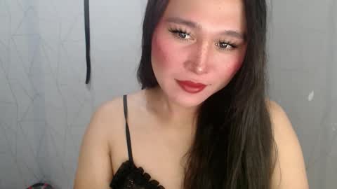 Hi im Avah online show from April 17, 2026, 8:23 pm