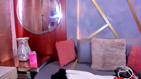Snapshot of mikaela_lust chatting on April 7, 2026, 2:39 pm Mikaela Lust online show from April 7, 2026, 2:39 pm