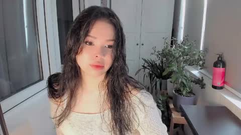 mikasssu online show from June 5, 2026, 9:04 am