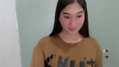 Kyla online show from October 1, 2025, 6:19 am